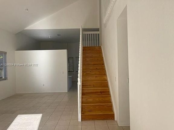 2nd image of 1870 SE 18th Ter #0