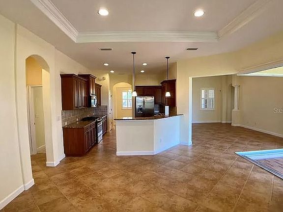 4th image of 257 Martellago Dr