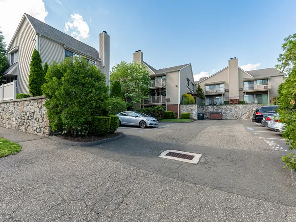 377 Glenbrook Road #4, Stamford, CT 06906