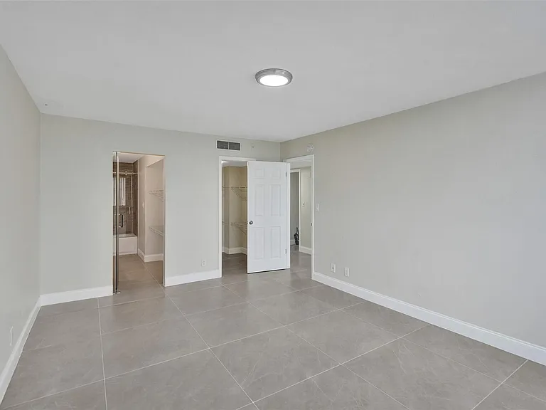4222 Inverrary Blvd #4810 — Photo 33