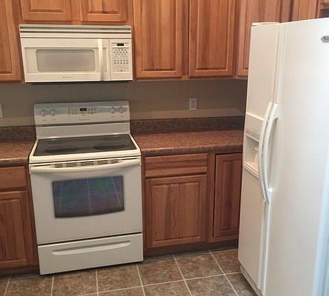 4th image of 4153 Surfwood Ln Unit 190