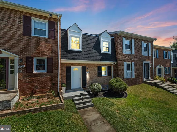 4520 Garbo Ct, Annandale, VA 22003