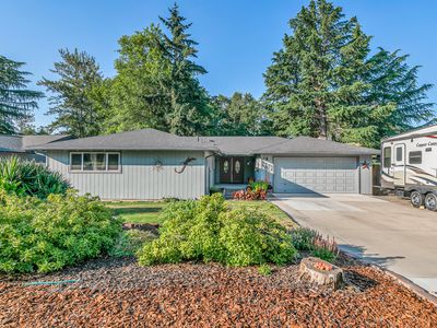 2372 Siskiyou Blvd, Medford, OR, 97504