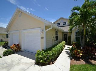 493 6th St, Vero Beach, FL 32962