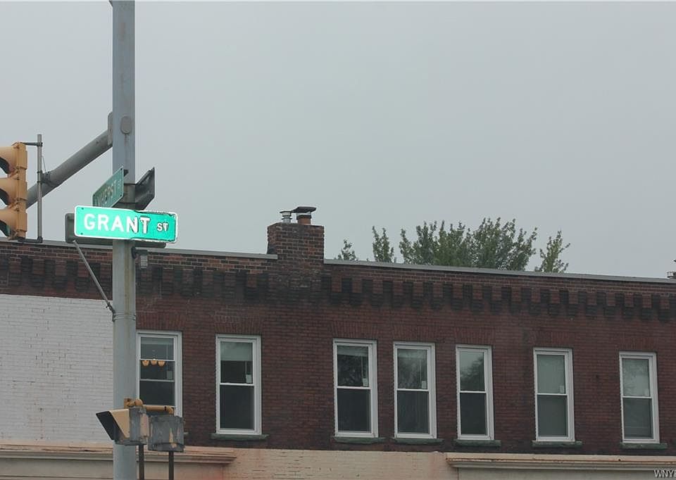 1st image of 960 Grant St #1