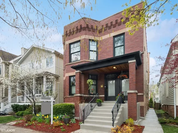(undisclosed Address), Chicago, IL 60618