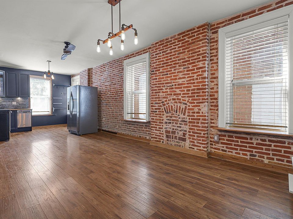 1st image of 4226 Russell Blvd #F2