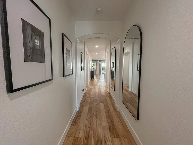 5620 Akula Bay St — Photo 14