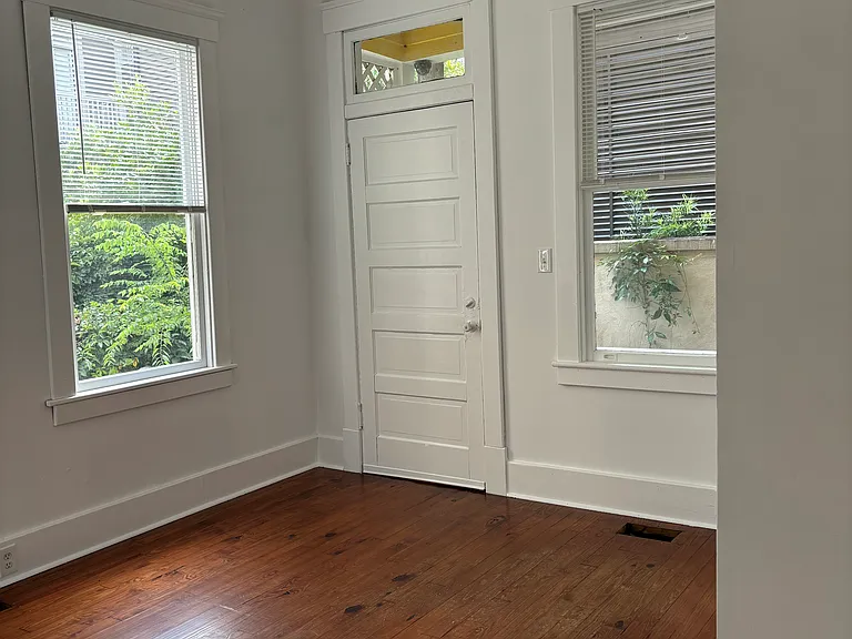 810 Barnard St — Photo 19
