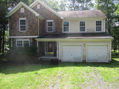 2113 Dorset Ct, Bushkill, PA, 18324