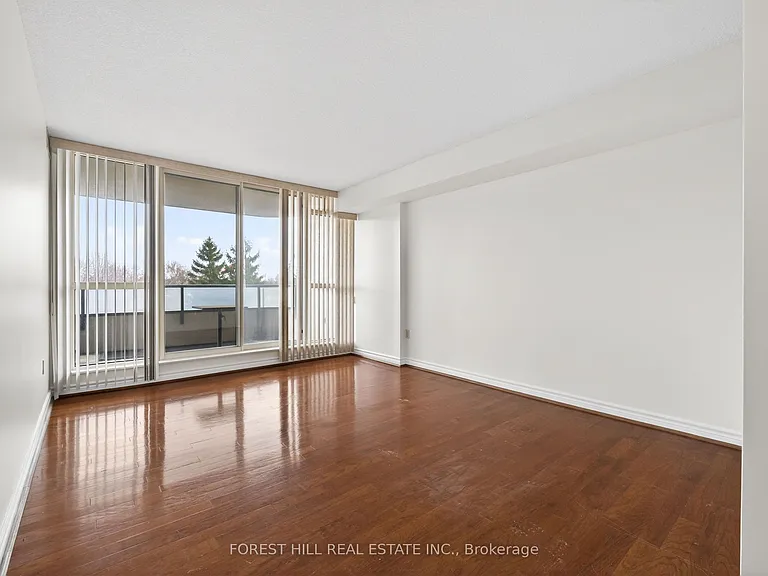 343 Clark Ave W #203 — Photo 15