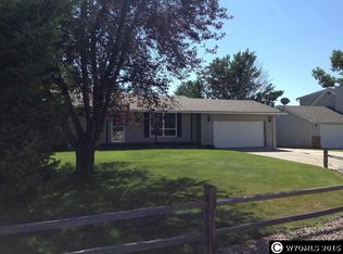 609 Sourdough St, Buffalo, WY 82834