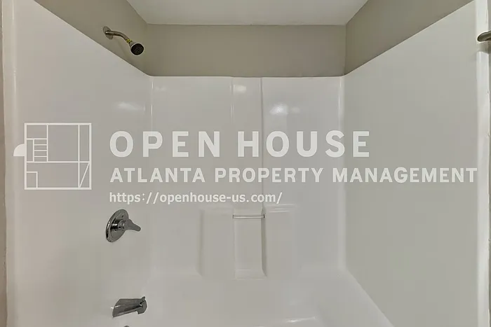 101 Chantilly Ln — Photo 20