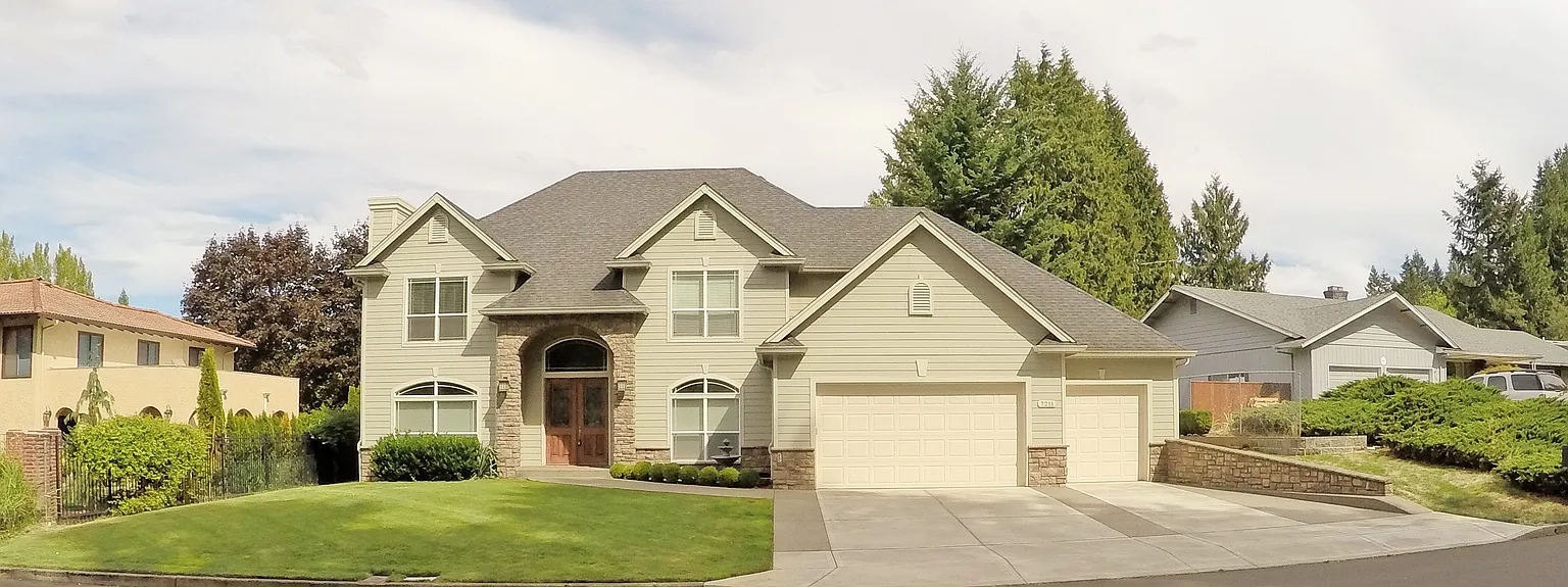 7211 NE 74th Ave photo 1