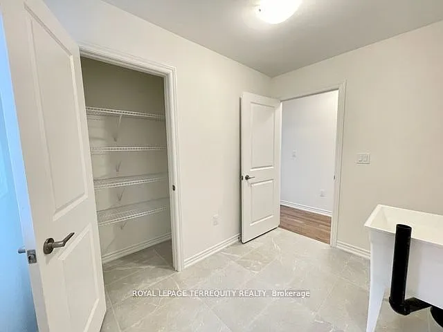 142 Shepherd Dr — Photo 35