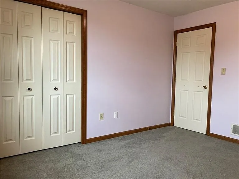 102 Park Dr #B — Photo 12