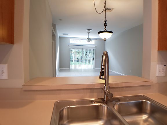 5th image of 5006 Culpepper Pl