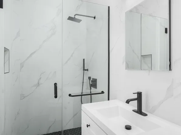 1242 Putnam Avenue image 6 of 7