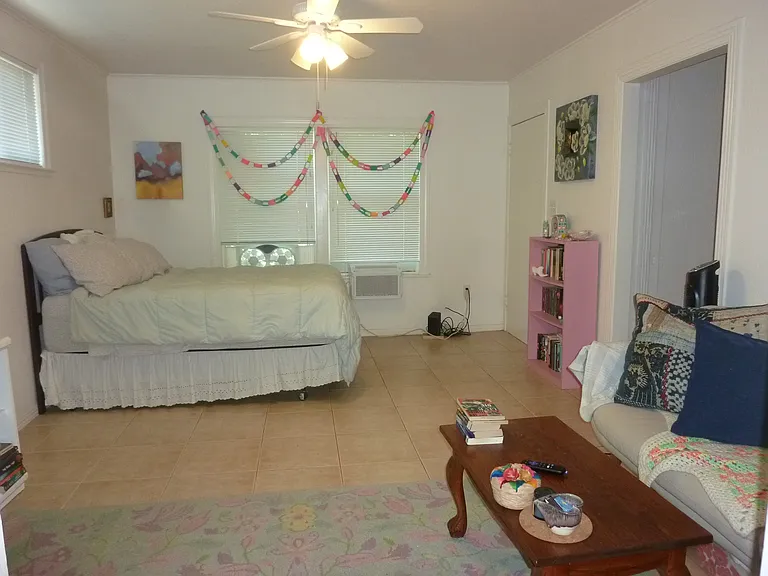 601 Arbutus Ave #B — Photo 10