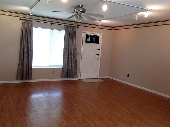 2nd image of 3033 SW Denton Street