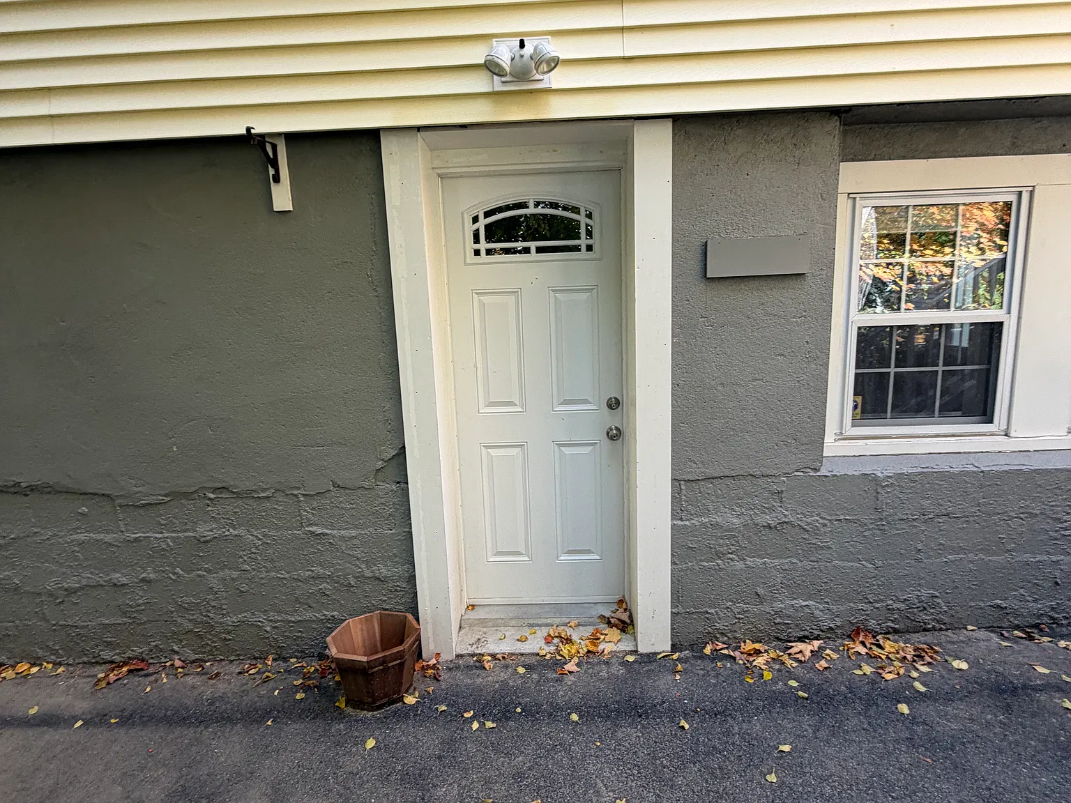 2 bed, 800 sqft, $2,550 — Photo 3