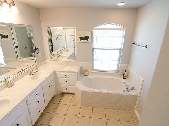 2nd image of 8106 Vail Dr