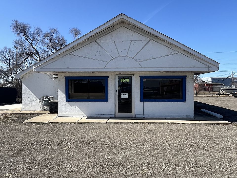 1st image of 4690 W Jefferson Ave