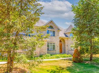 1201 Alderman Ave, Prospect Heights, IL 60070