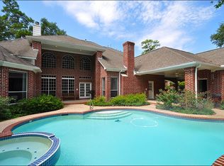 10 Hollymead Dr, Spring, TX 77381