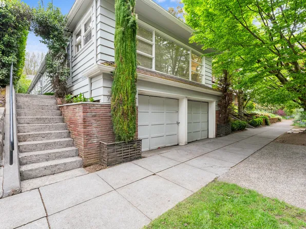 2744 SE 35th Pl, Portland, OR 97202