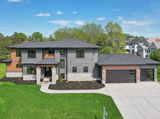 1002 Water Wheel Dr, Waunakee, WI 53597