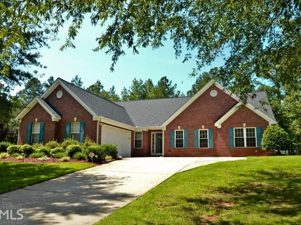 5526 Rose Ridge Ct, Flowery Branch, GA 30542