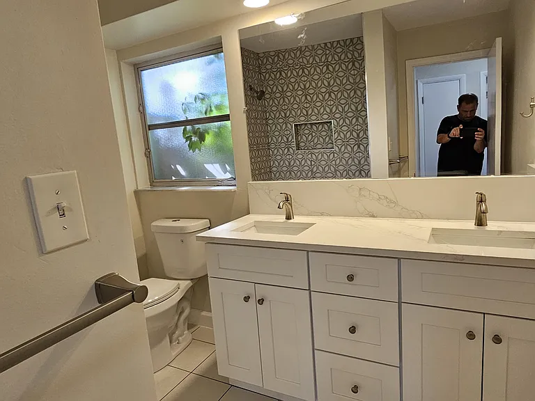 1329 Fairfield Dr — Photo 24