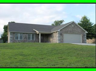 715 Valley Ln, Stockton, MO 65785