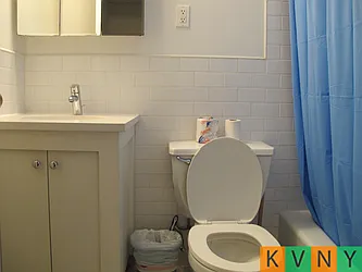 Rented by KVNY Soho
