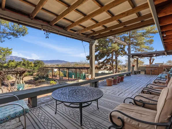 1303 32nd St SE, Rio Rancho, NM 87124