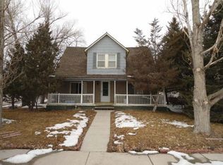 637 Birch St, Newcastle, WY 82701