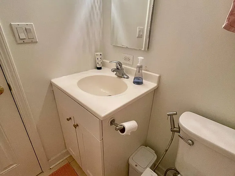 7015 N Wolcott Ave #2 — Photo 12