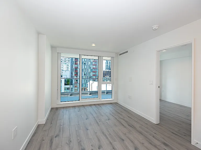 1107 Richards St #313 — Photo 7