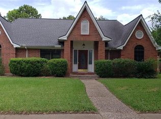 1609 White Wing Cir, Friendswood, TX 77546