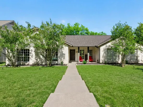 1215 Olympus Dr, Austin, TX 78733