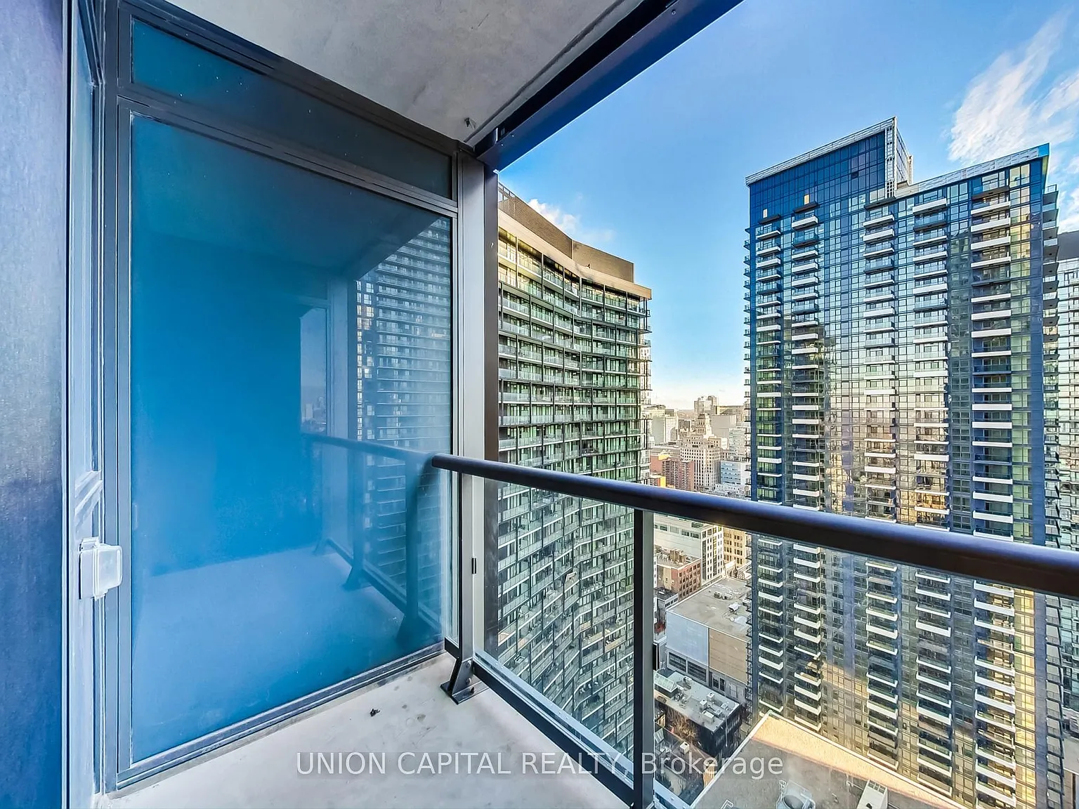 2 bed, $2,825 — Photo 3