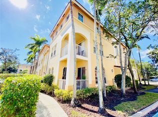 4455 SW 160th Ave APT 100, Miramar, FL 33027