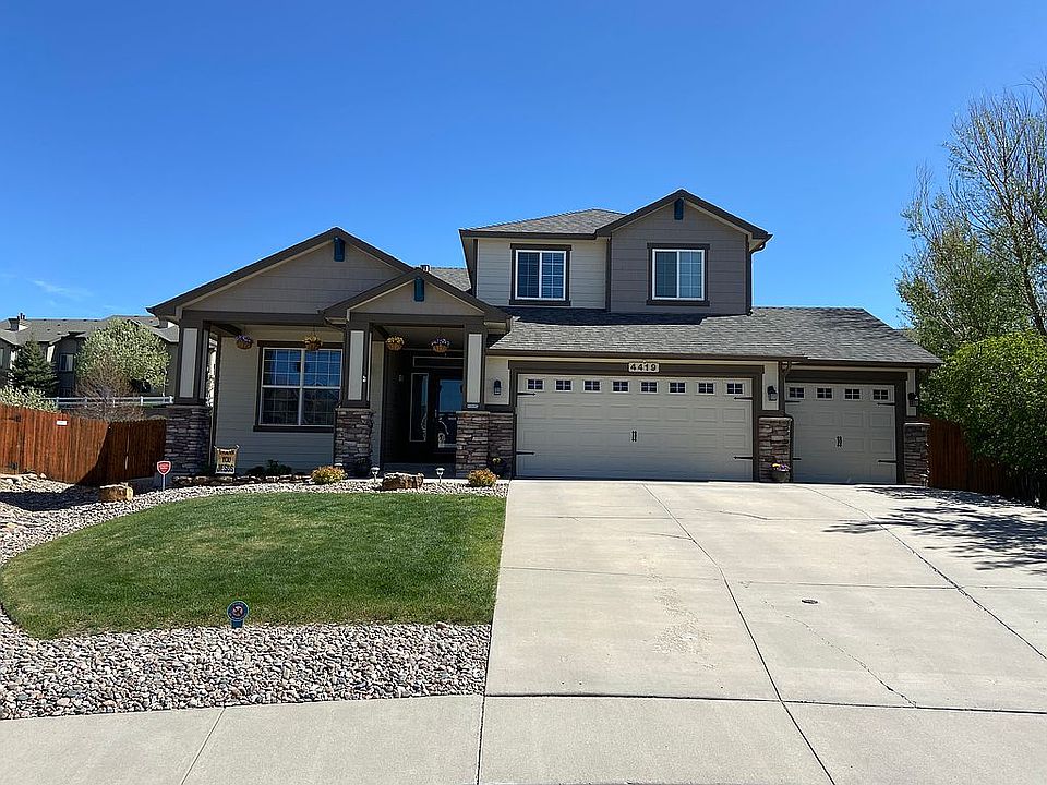 1st image of 4419 Round Hill Dr