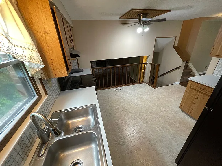 4957 Winding Spring Cir — Photo 8