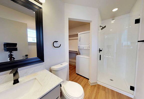 5th image of 5615 Ross Ave #10-B