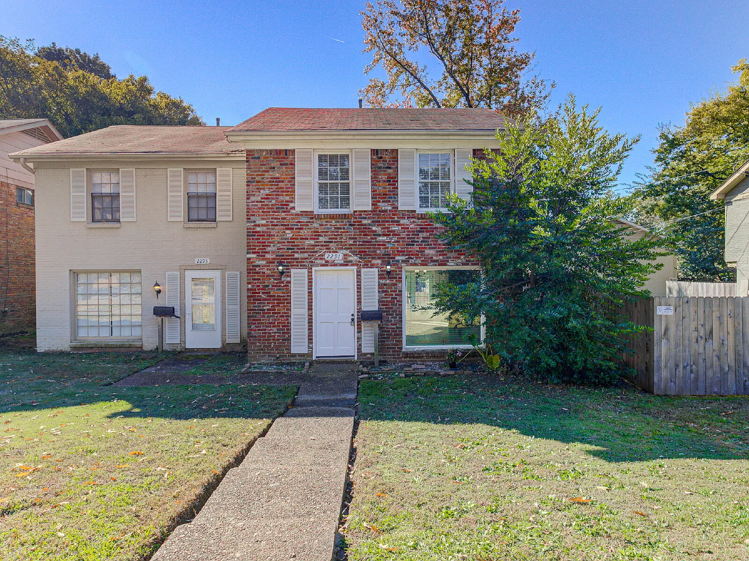 3 bed, 2.0 bath, 1200 sqft, $1,855 — Photo 1