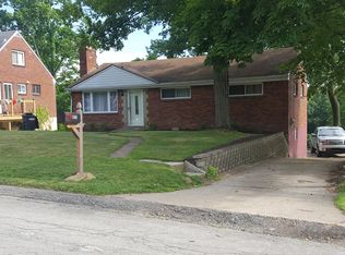 6814 Ridgevue Dr, Pittsburgh, PA 15236