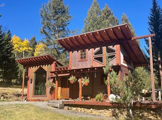 2 Dunoir Ct, Dubois, WY 82513