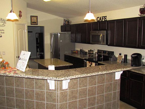 4th image of 2226 Pawnee Dr